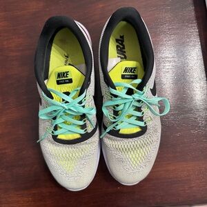 Nike Women's sneakers